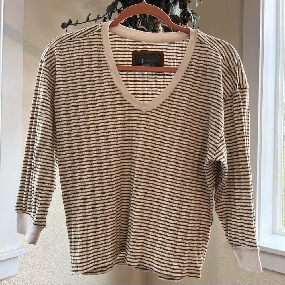 Anthropologie 3/4 sleeve top B2-55